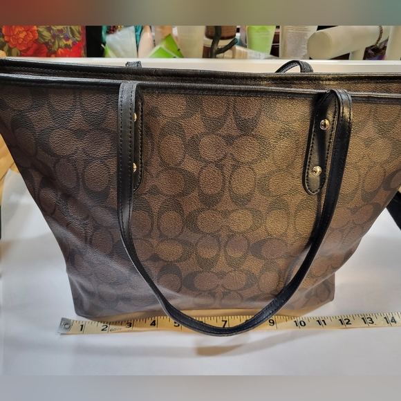 Coach Monogram Tote - Picture 2 of 9